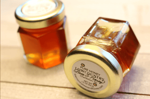 Lowcountry Bees & Honey Favor Jar - Essentially Charleston