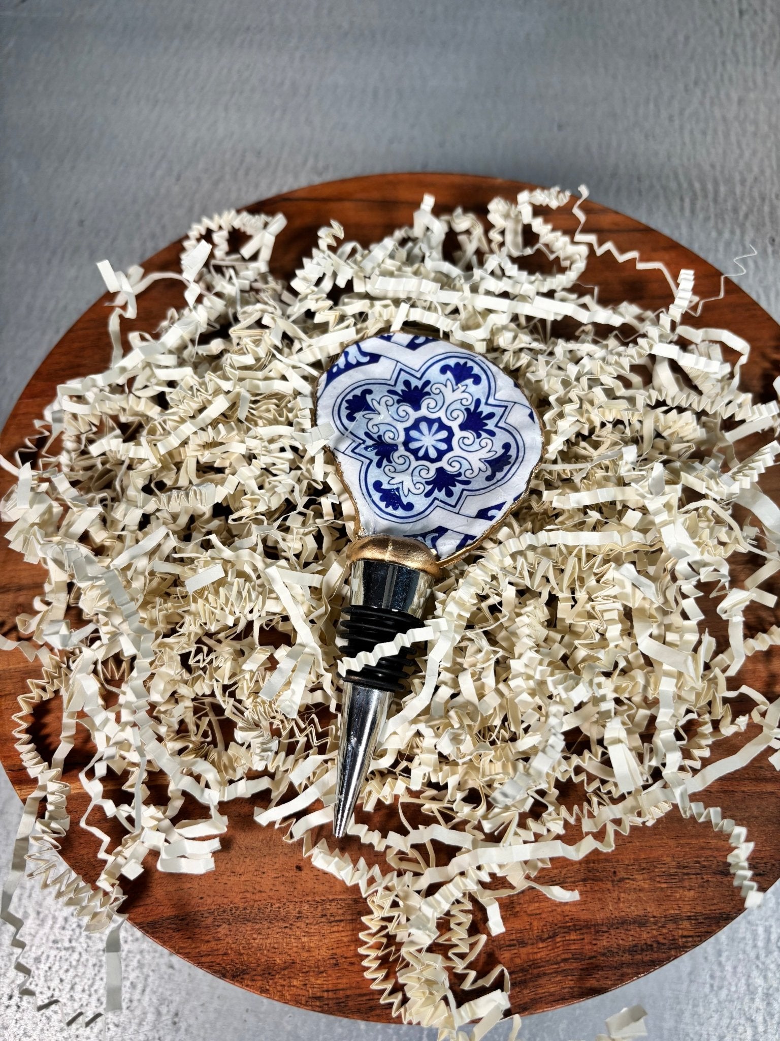Oyster Wine Stopper: Portuguese Blue Tile - Essentially Charleston