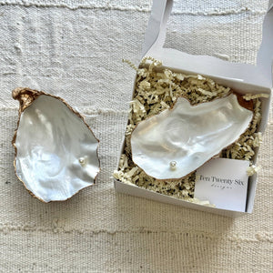 Pearl Oyster Ring Dish - Essentially Charleston